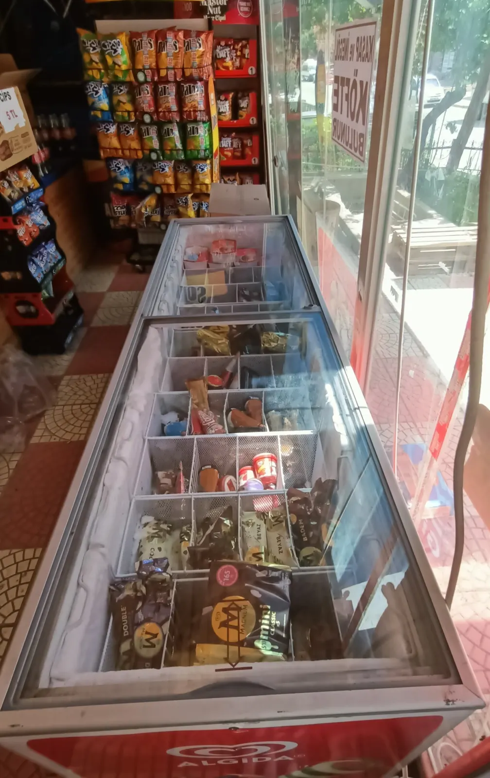 Murat Market dondurma dolabı